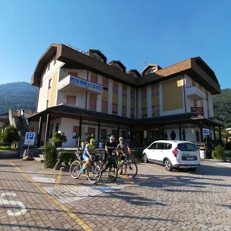Rezia Valtellina 3* Morbegno